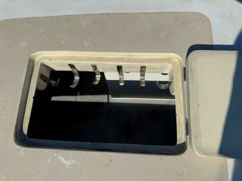 32ft Jarvis Newman Yacht For Sale