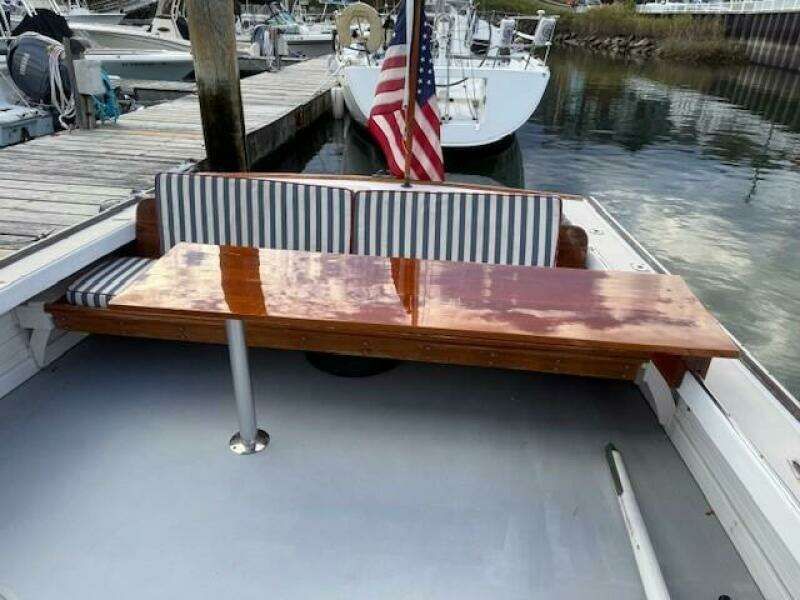 32ft Jarvis Newman Yacht For Sale