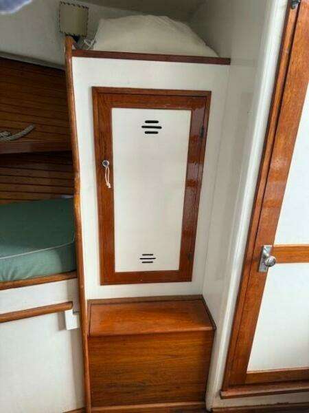 32ft Jarvis Newman Yacht For Sale