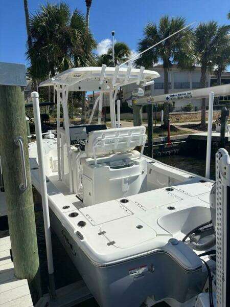 22ft Sea Hunt Yacht For Sale