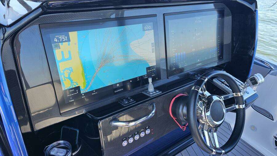 39ft Nor Tech Yacht For Sale