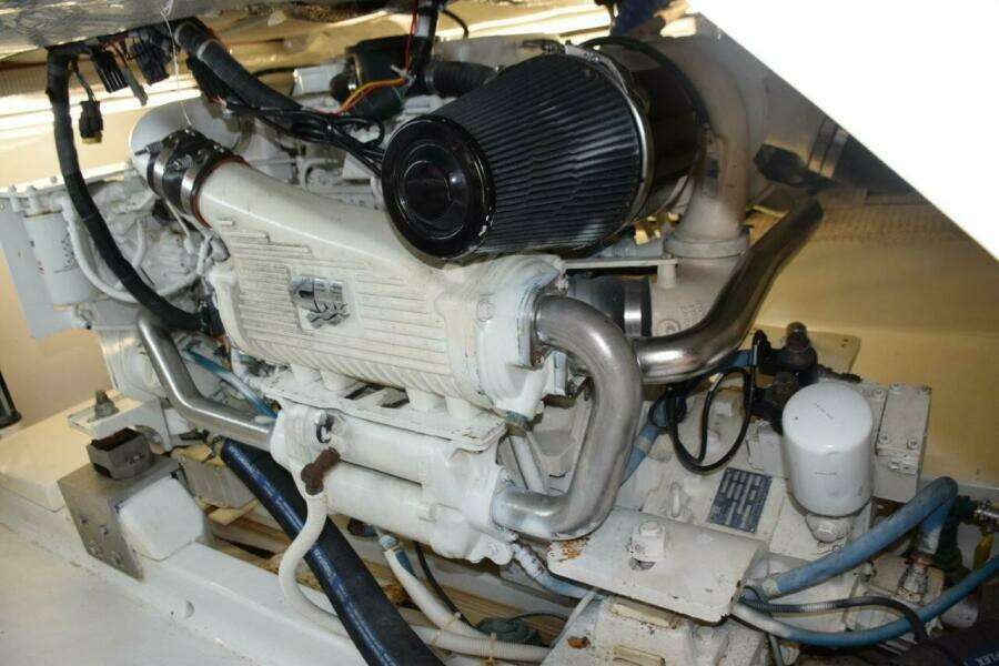Cummins 8.3ltr 540hp Common Rail Diesel Engine With Airsep Filter