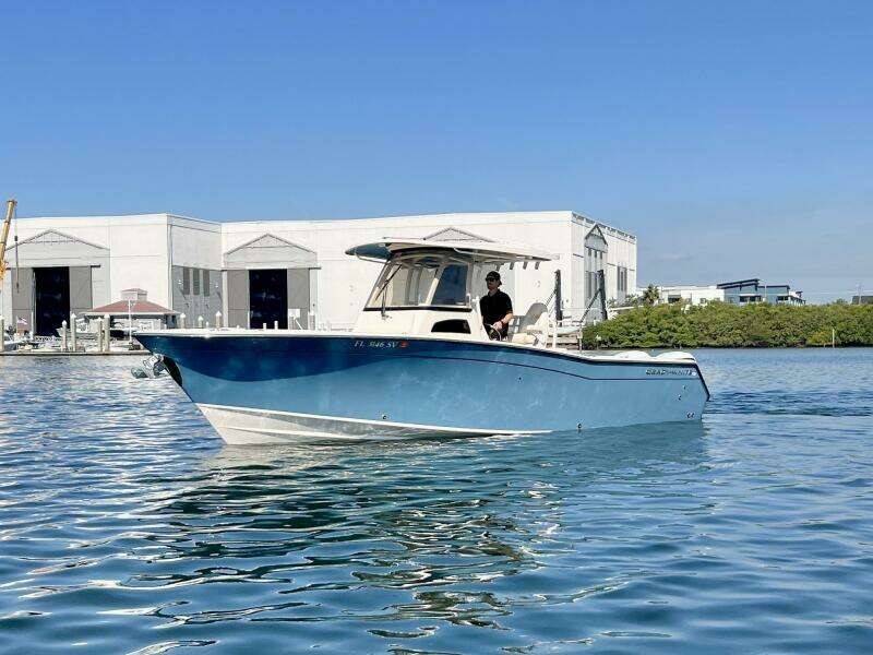 30ft Grady White Yacht For Sale