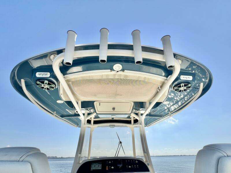 30ft Grady White Yacht For Sale