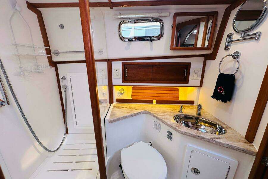 Encore 42ft Sabre Yacht For Sale