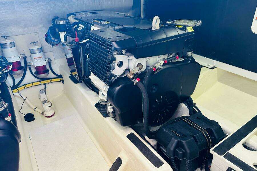 Encore 42ft Sabre Yacht For Sale