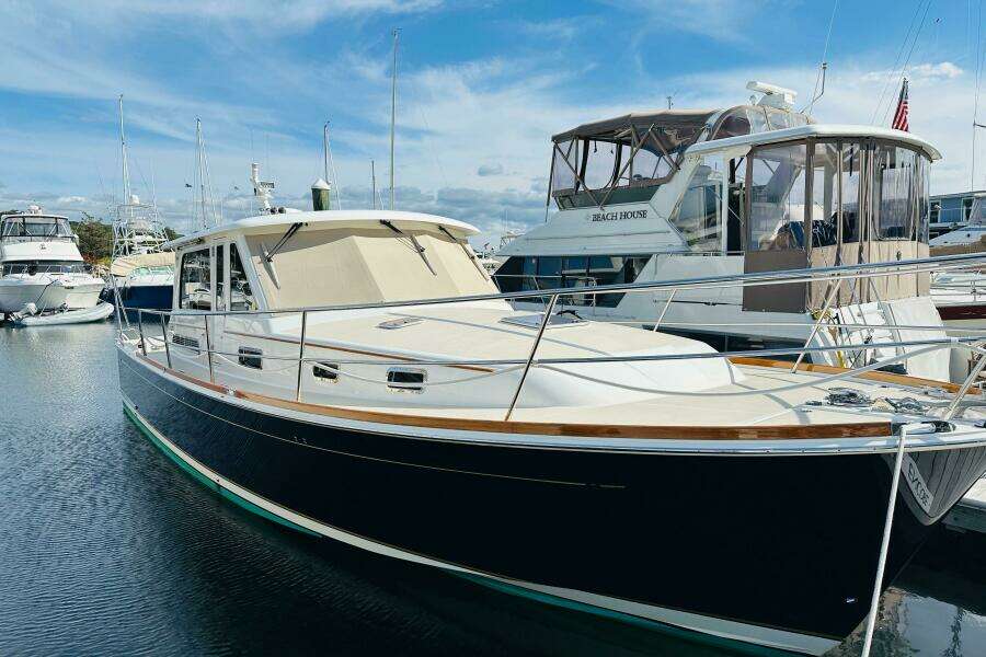Encore 42ft Sabre Yacht For Sale