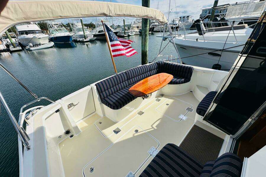 Encore 42ft Sabre Yacht For Sale