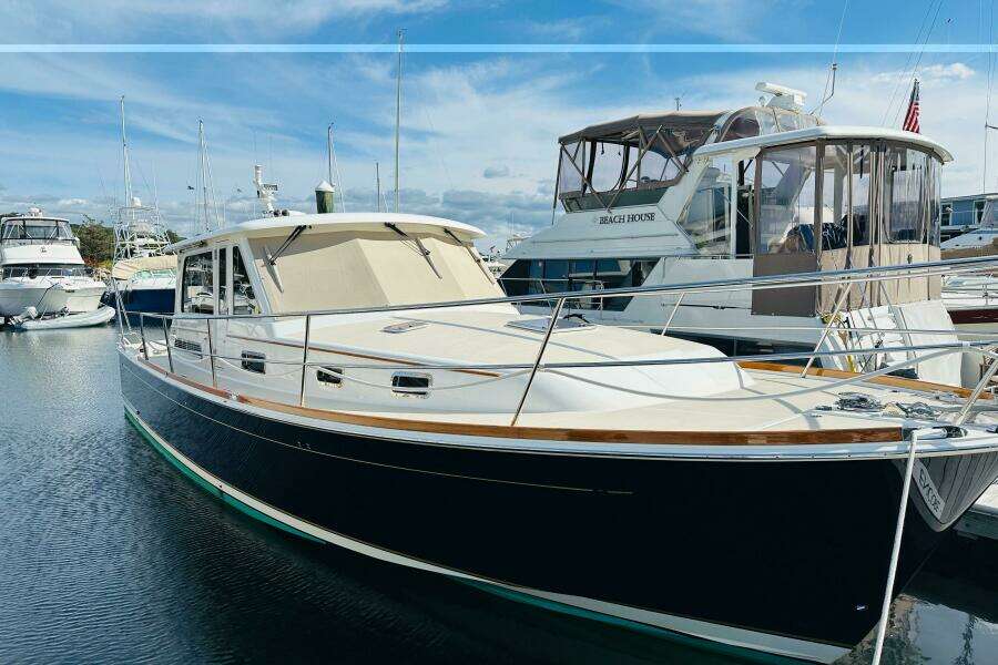 Encore 42ft Sabre Yacht For Sale