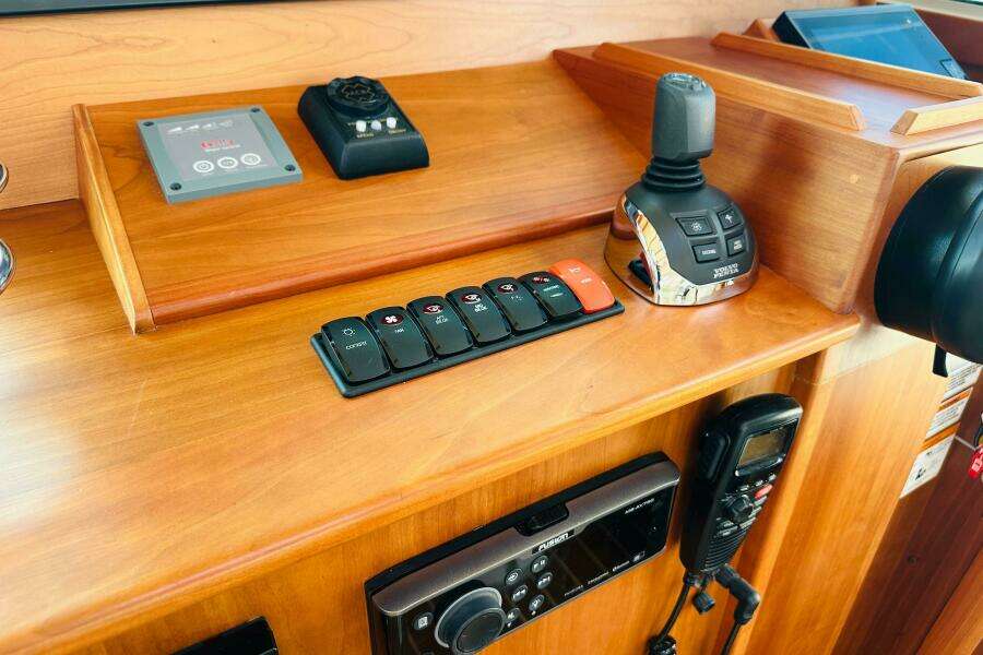 Encore 42ft Sabre Yacht For Sale