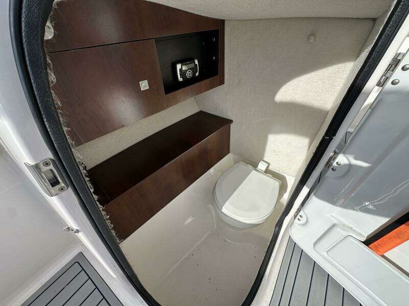 21ft Robalo Yacht For Sale