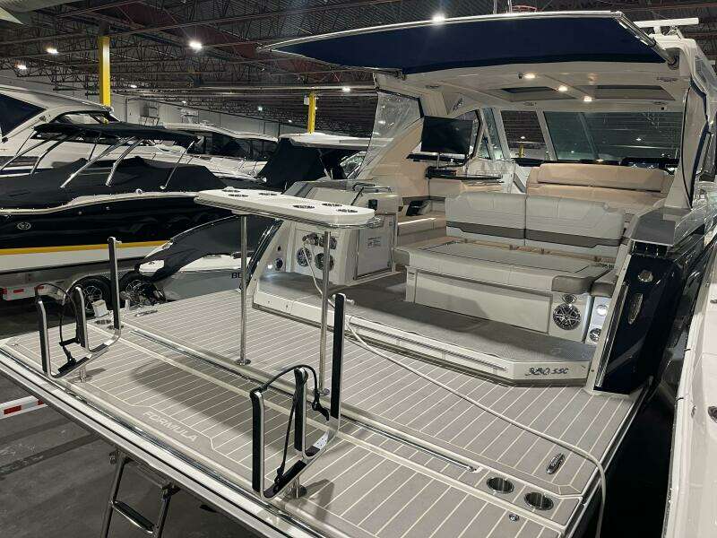 38ft Formula Yacht For Sale