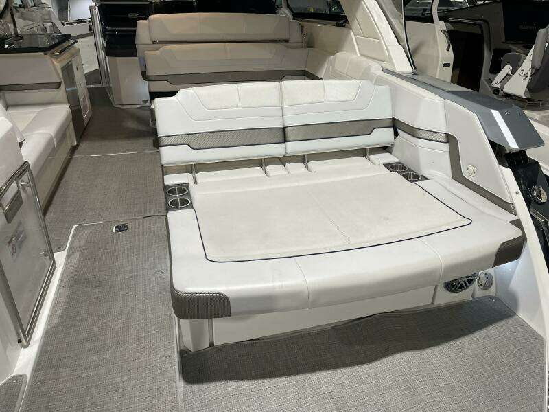 38ft Formula Yacht For Sale