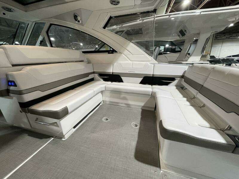 38ft Formula Yacht For Sale