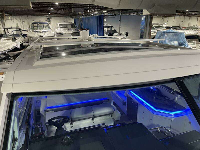 38ft Formula Yacht For Sale