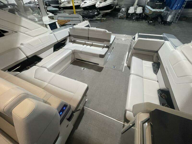 38ft Formula Yacht For Sale