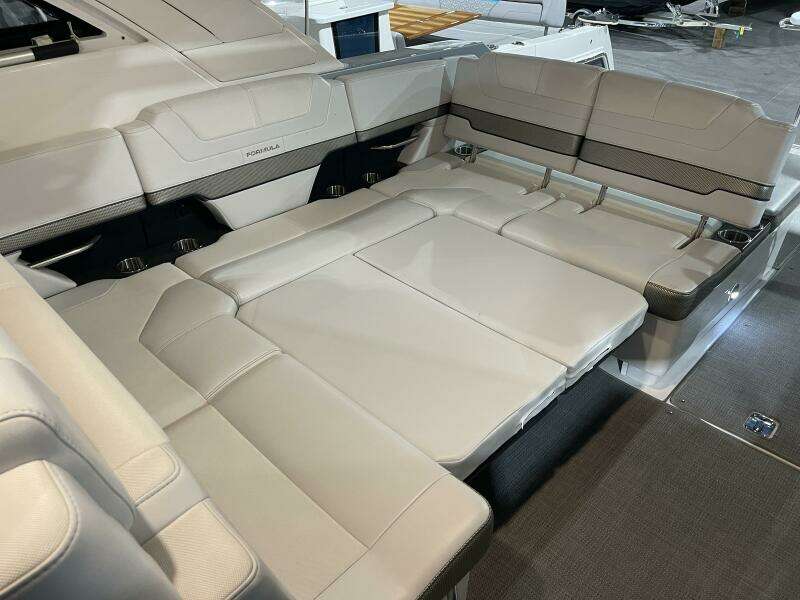 38ft Formula Yacht For Sale