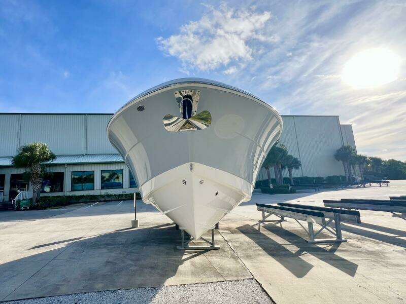 31ft Robalo Yacht For Sale