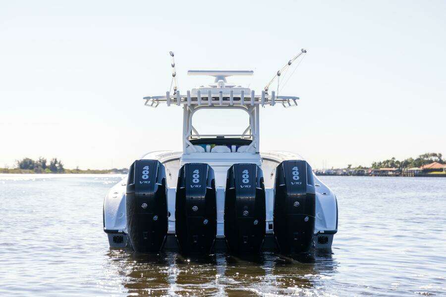 39ft Yellowfin Yacht For Sale