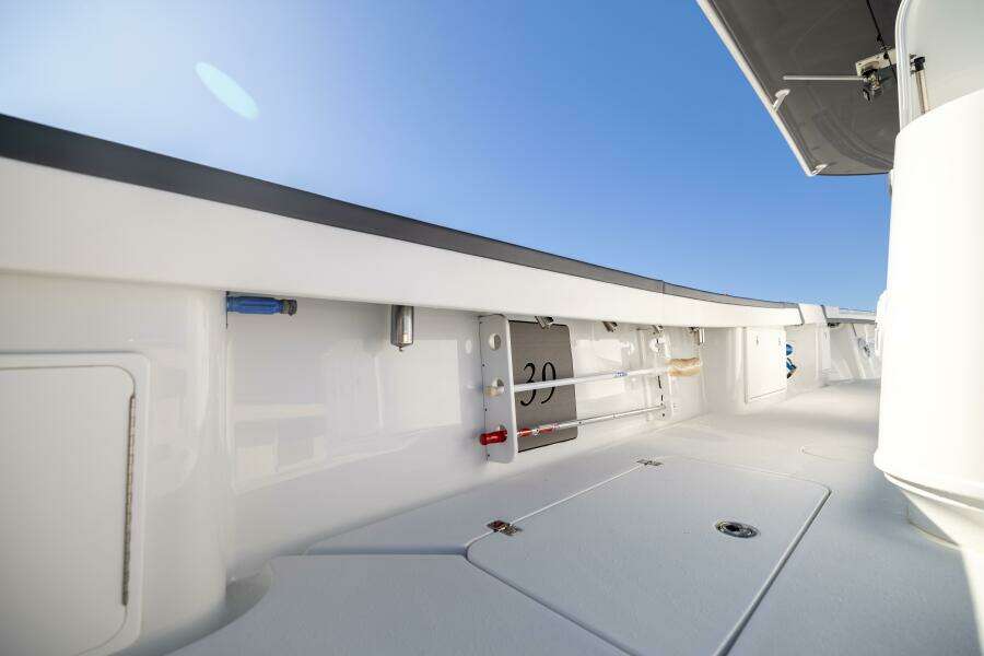 39ft Yellowfin Yacht For Sale