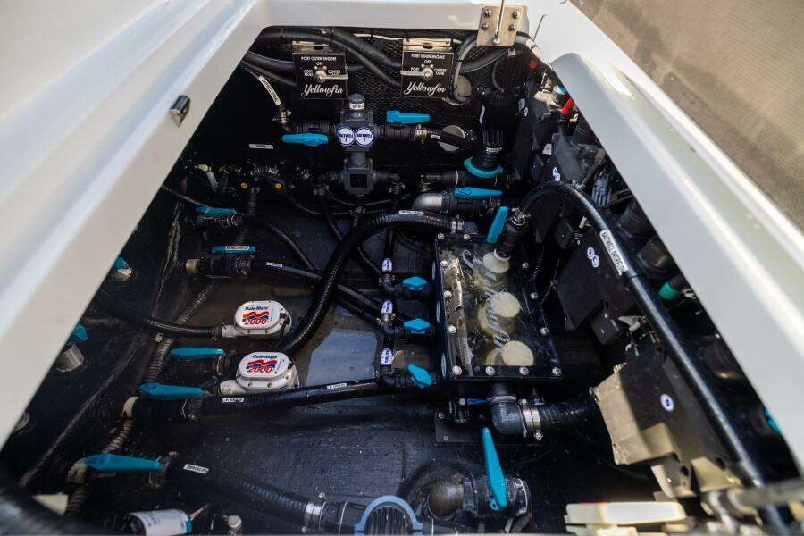 39ft Yellowfin Yacht For Sale