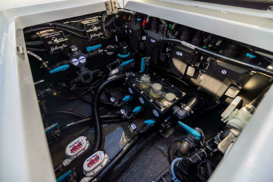 39ft Yellowfin Yacht For Sale