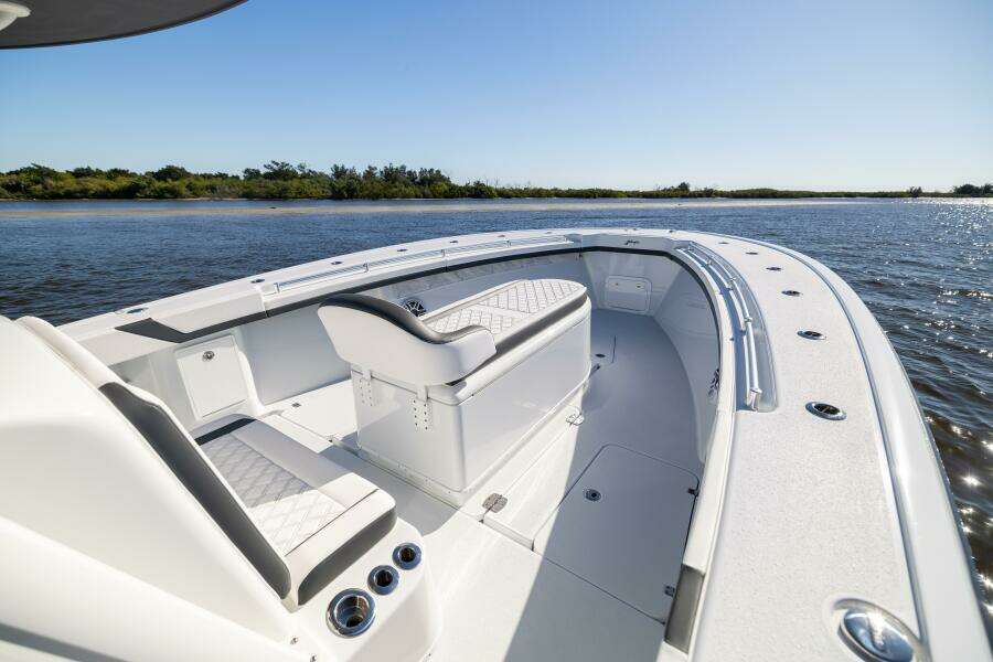 39ft Yellowfin Yacht For Sale