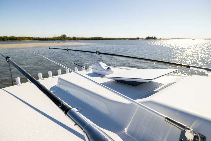 39ft Yellowfin Yacht For Sale