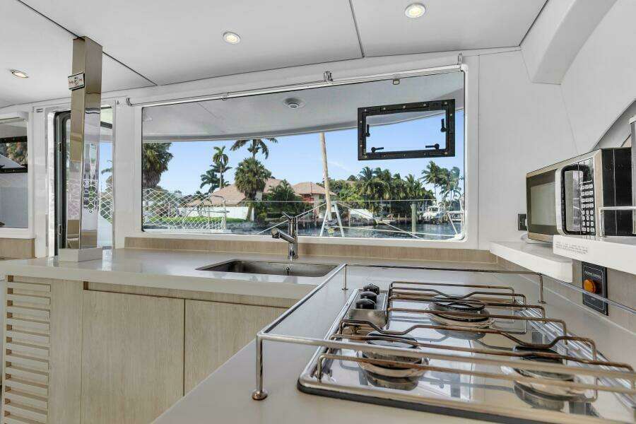 40ft Leopard Yacht For Sale