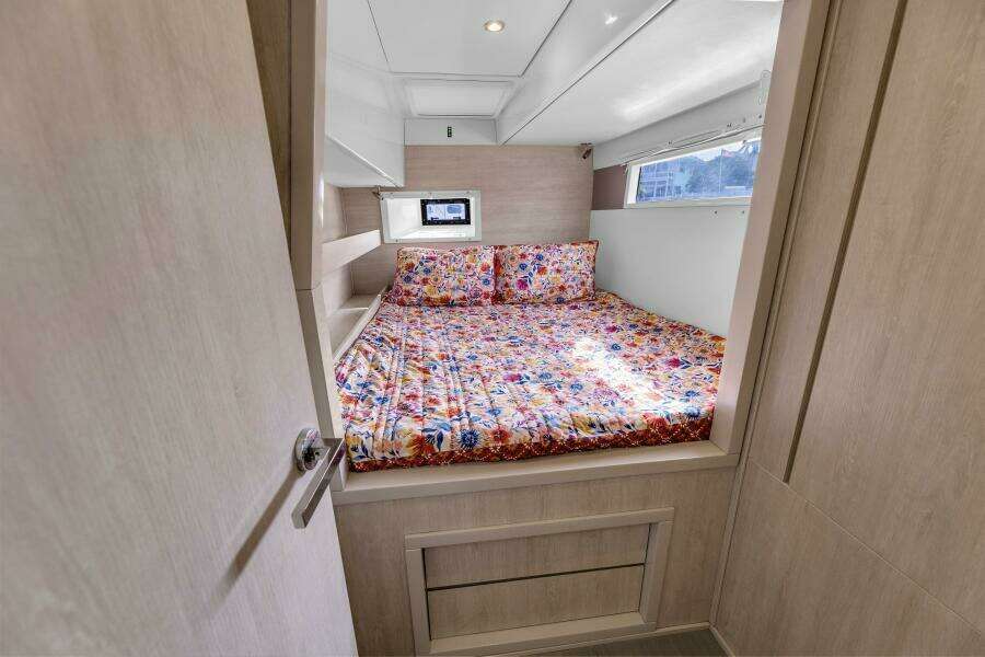 40ft Leopard Yacht For Sale