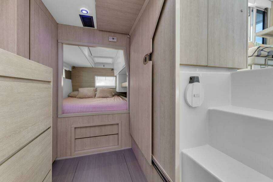 40ft Leopard Yacht For Sale