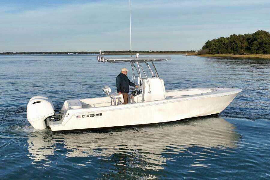 25ft Contender Yacht For Sale
