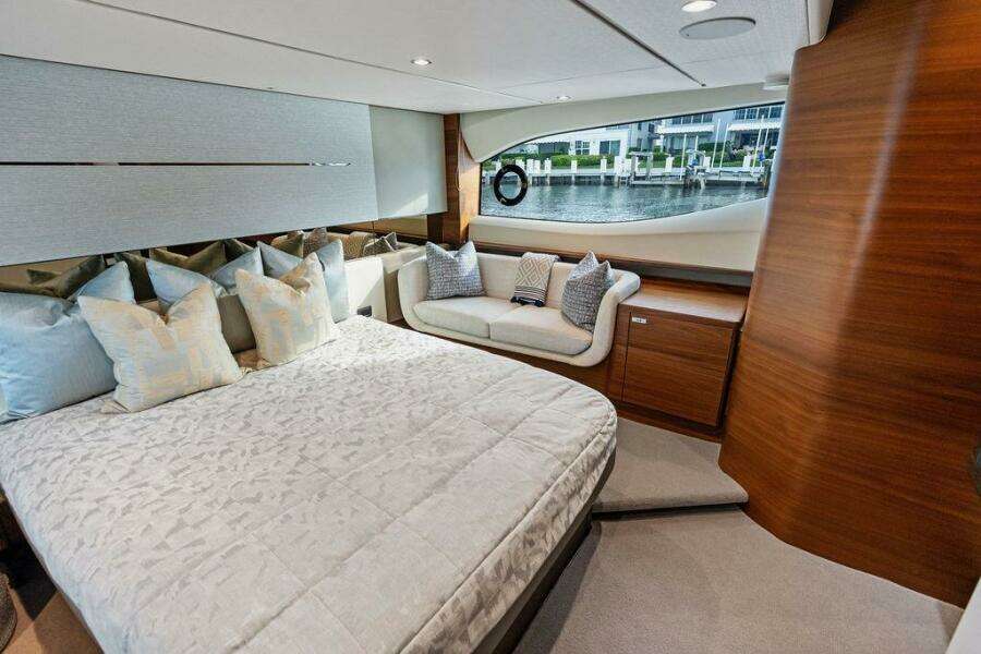 Hullabaloo 55ft Princess Yacht For Sale