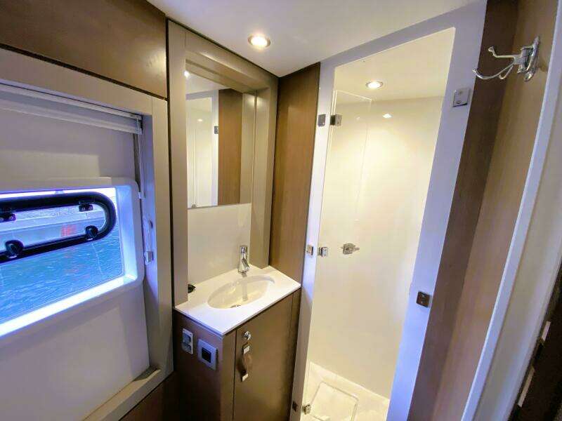 Sunchaser 43ft Bali Yacht For Sale