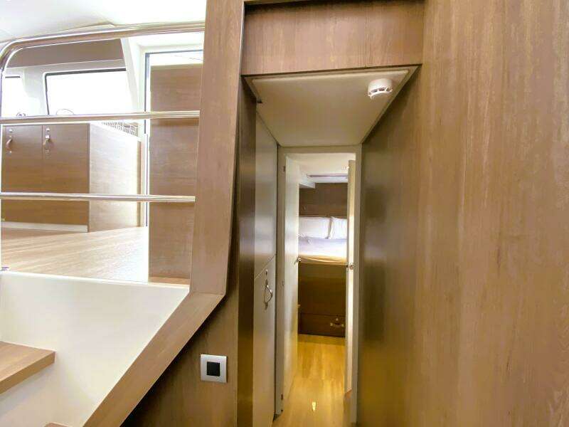 Sunchaser 43ft Bali Yacht For Sale