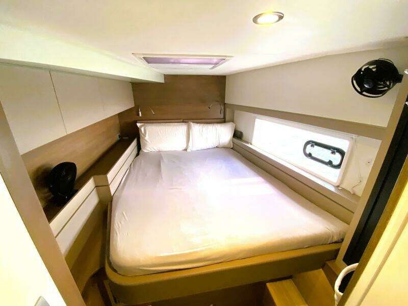 Sunchaser 43ft Bali Yacht For Sale