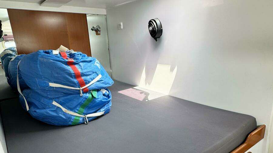 Trim 39ft Custom Yacht For Sale