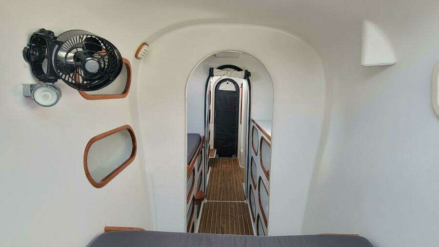 Trim 39ft Custom Yacht For Sale