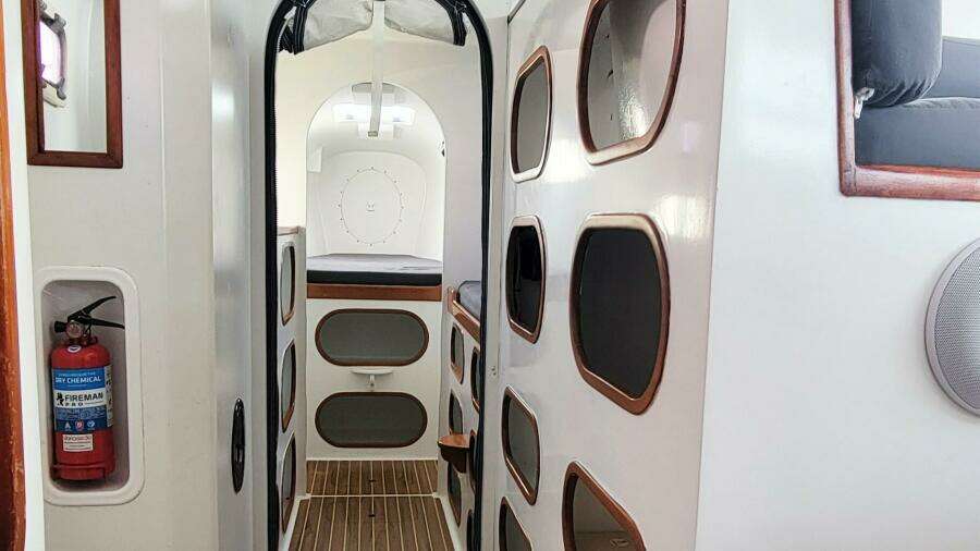 Trim 39ft Custom Yacht For Sale