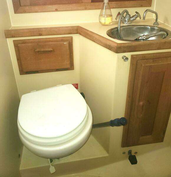 ADAGIO 34ft Pacific Seacraft Yacht For Sale