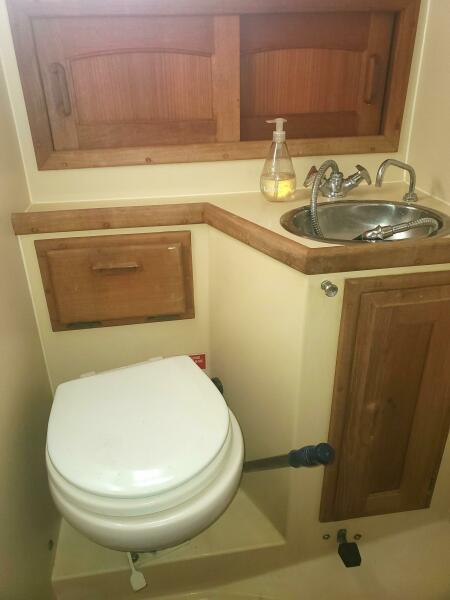 34' 1989 Pacific Seacraft Cutter