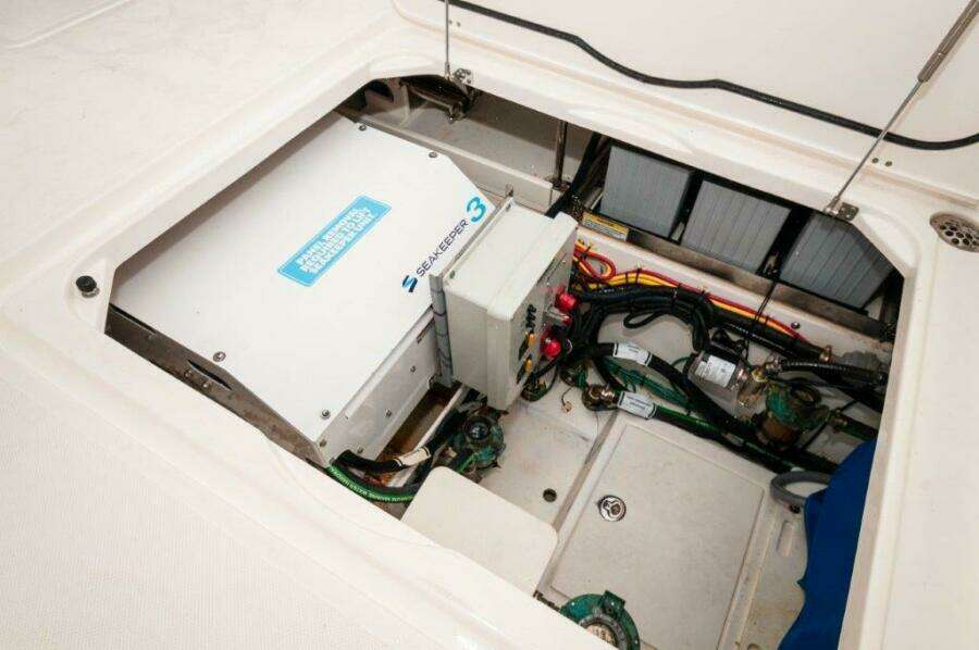 Silver Lining 36ft Pursuit Yacht For Sale