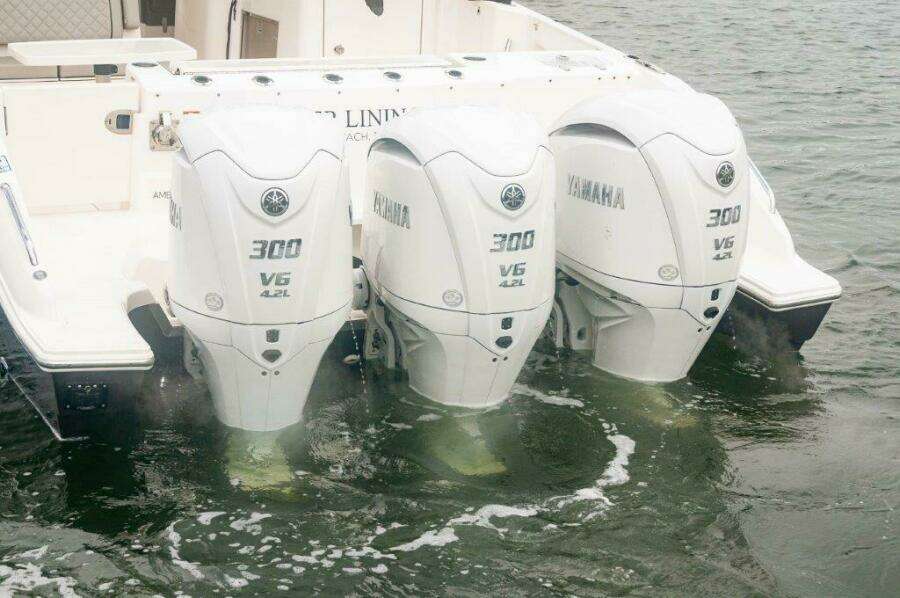 Silver Lining 36ft Pursuit Yacht For Sale