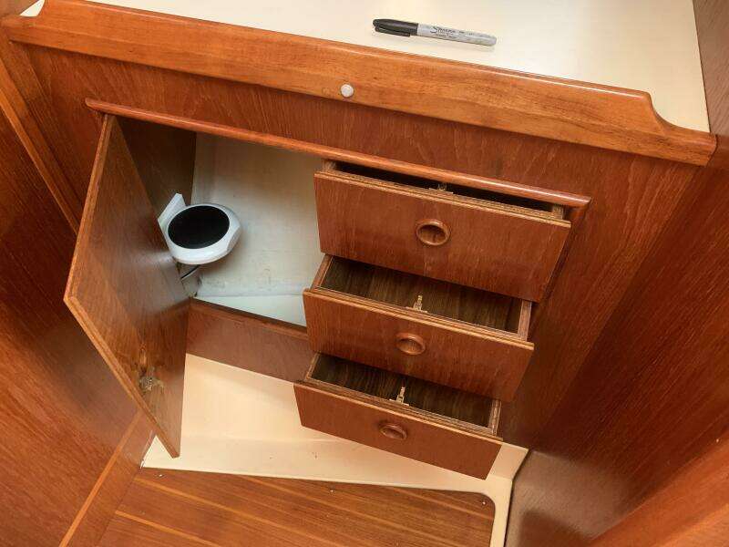 Tiki 30ft Nonsuch Yacht For Sale