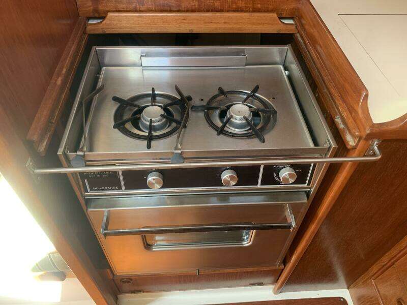 Tiki 30ft Nonsuch Yacht For Sale