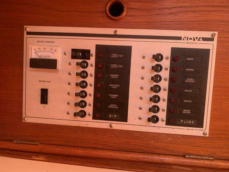 Tiki 30ft Nonsuch Yacht For Sale