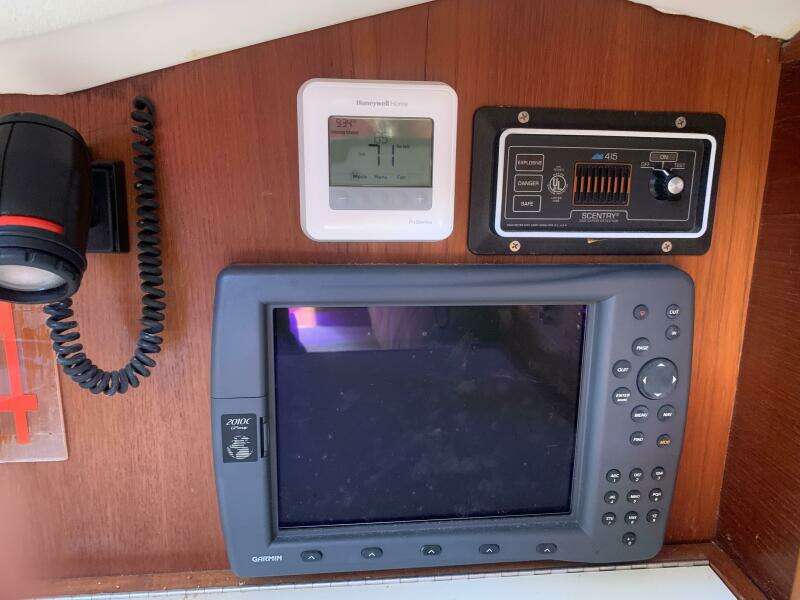 Tiki 30ft Nonsuch Yacht For Sale