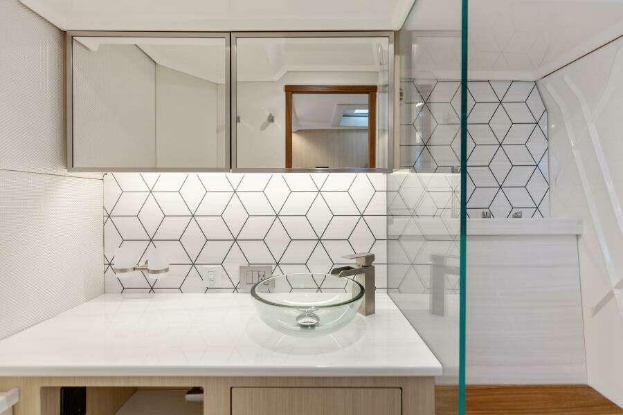 43ft Regal Yacht For Sale