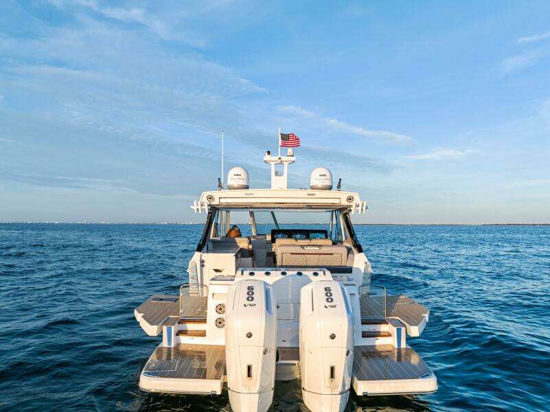 43ft Regal Yacht For Sale