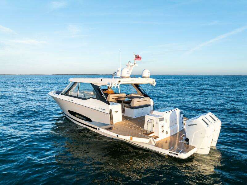 43ft Regal Yacht For Sale